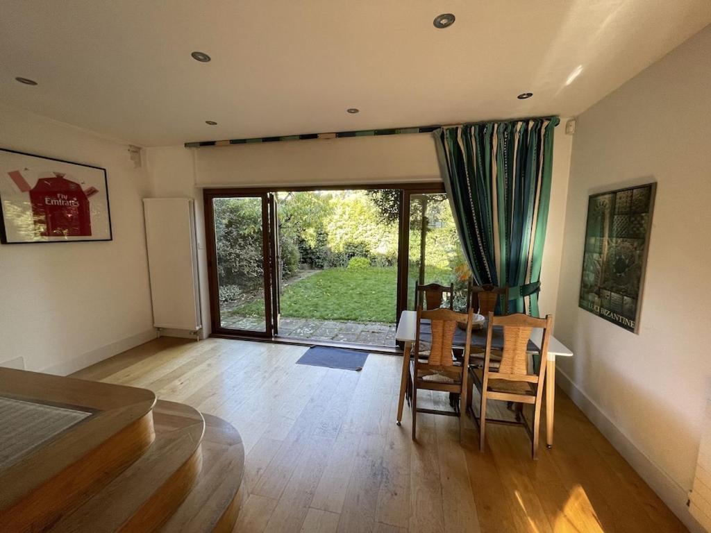 Beautiful 5-Bedroom Townhouse London Eksteriør bilde